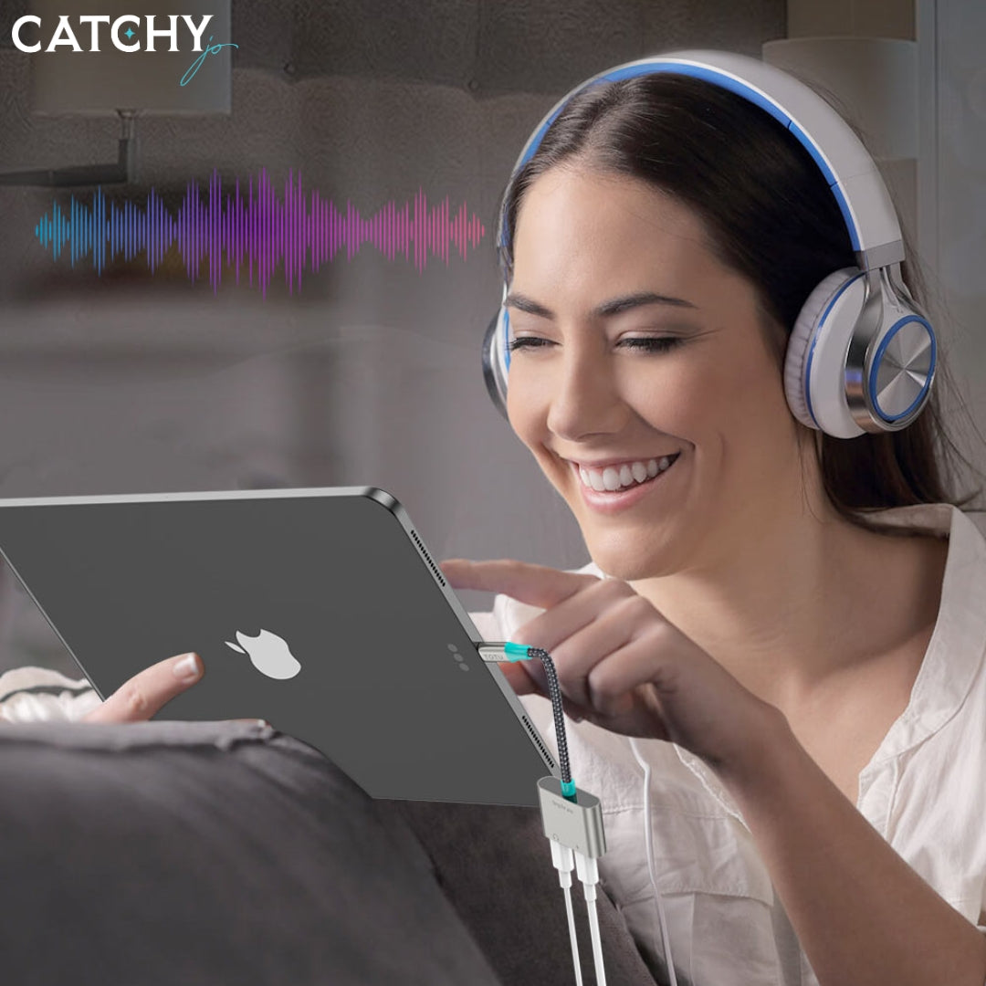 TOTU AD-1 Lightning Series Audio Adapter