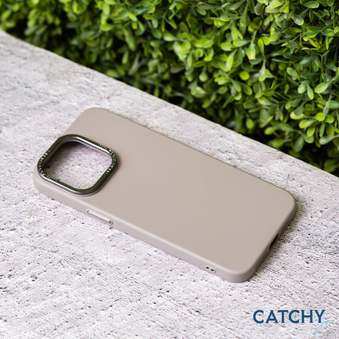 Wizard iPhone Slim Case With MagSafe