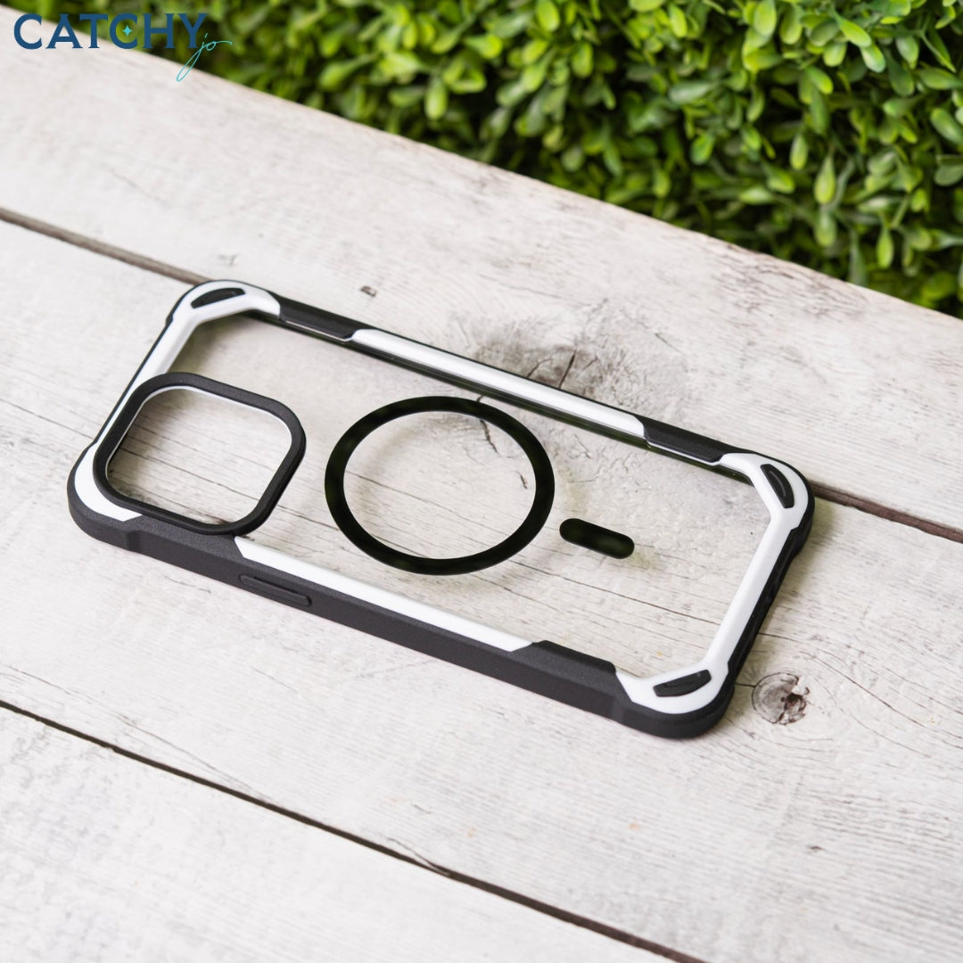 iPhone Panda Case With MagSafe