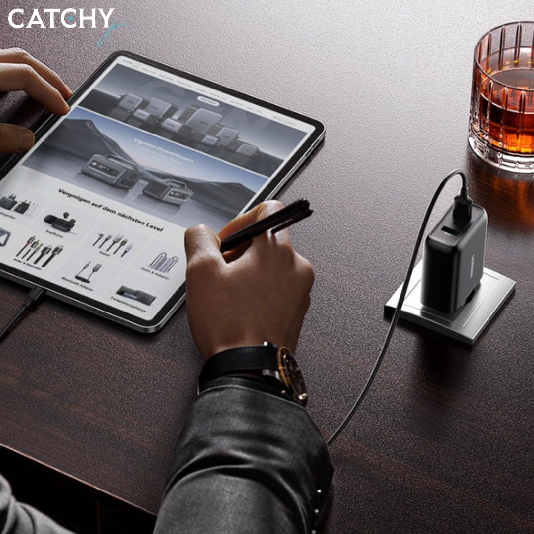 UGREEN USB QC 3.0 Fast Charger (36W)