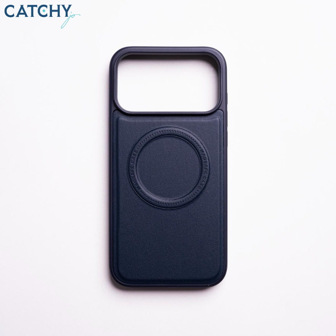 DBlue iPhone Leather Case With MagSafe