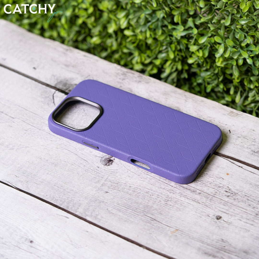 iPhone (11+12+13 Series) Leather Case With Metal Camera Frame