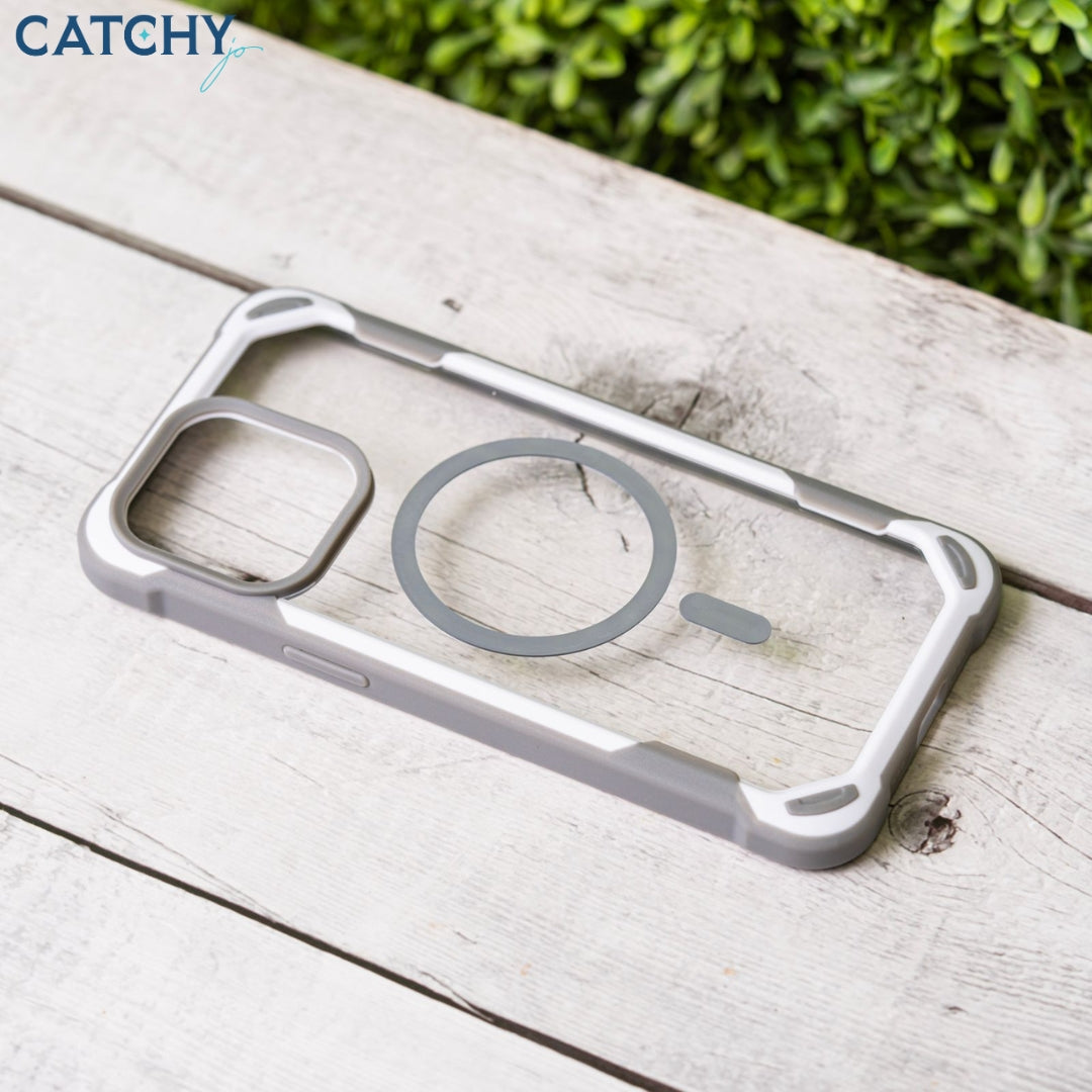 iPhone Panda Case With MagSafe