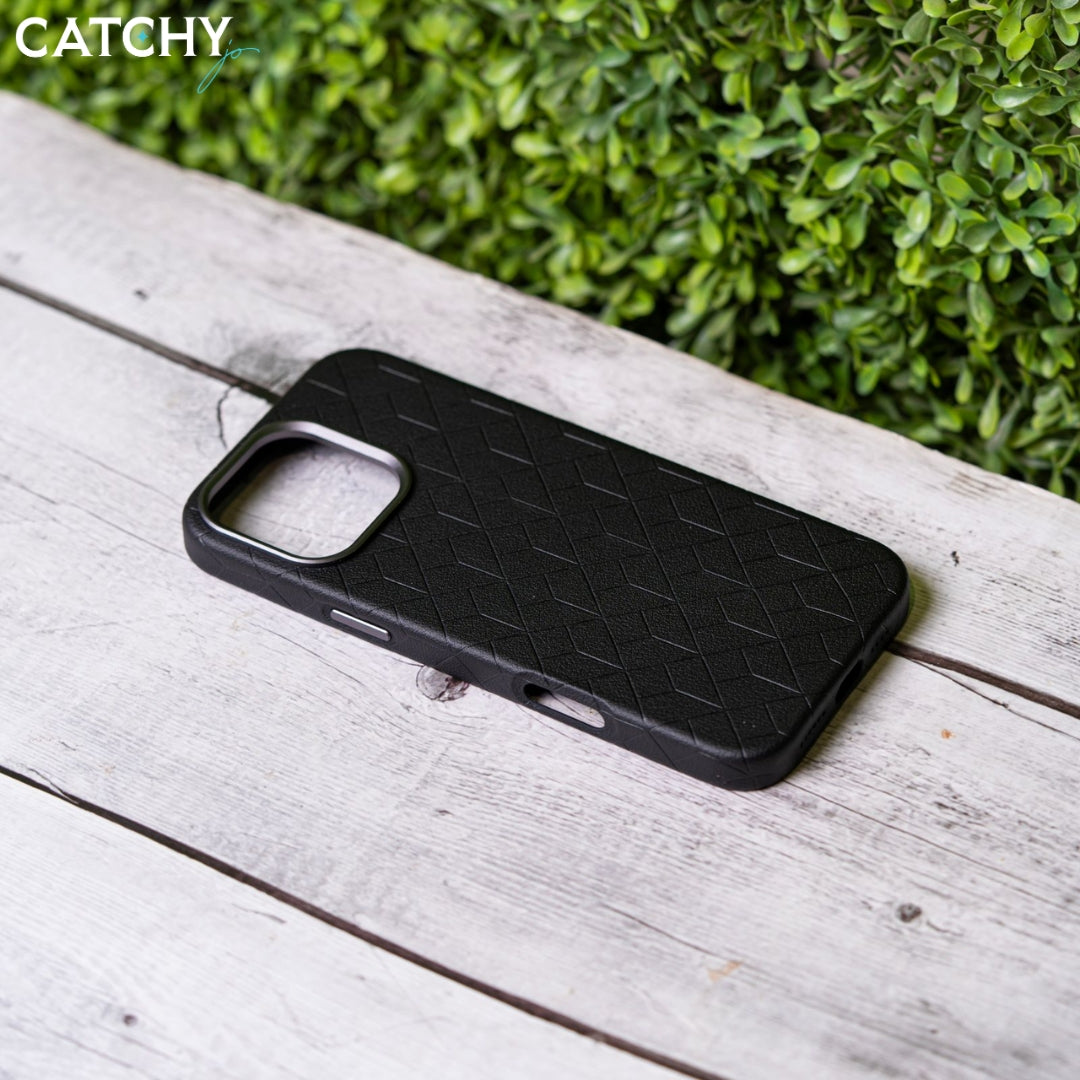 iPhone (11+12+13 Series) Leather Case With Metal Camera Frame