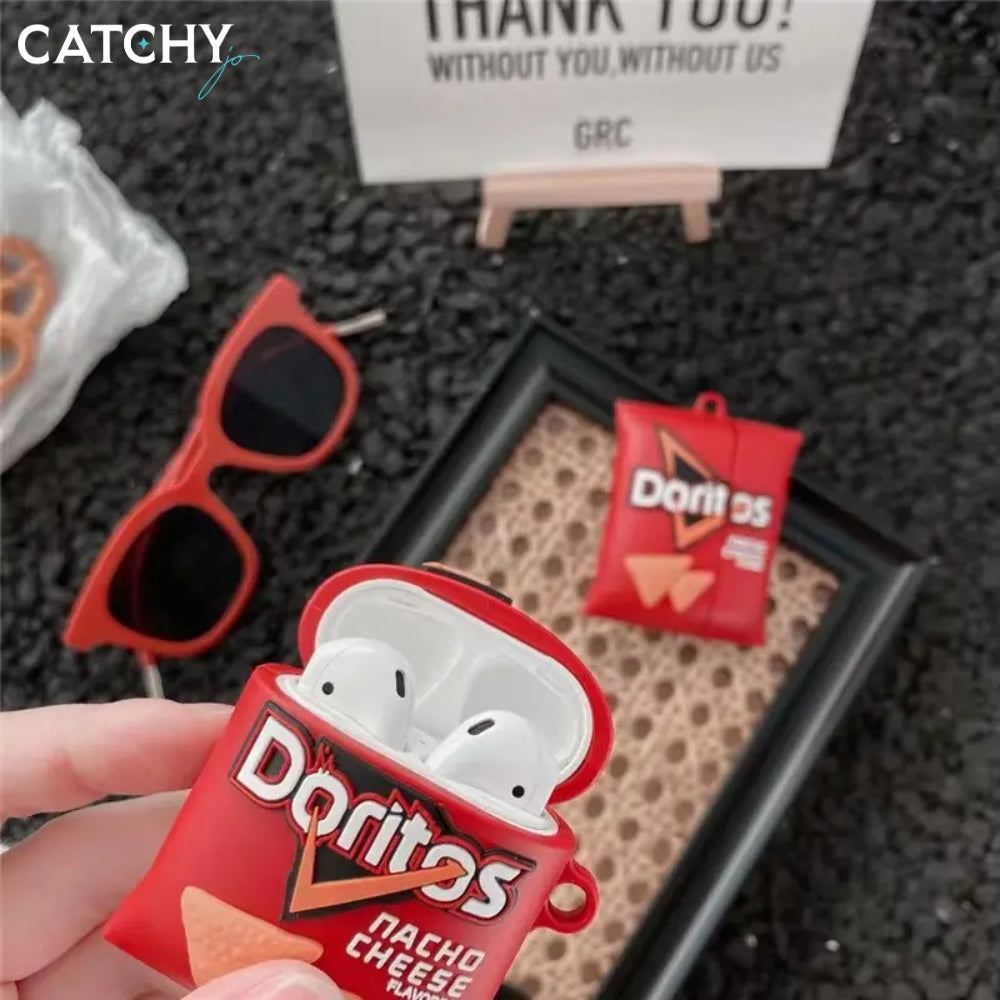 حافظة AirPods بطبعة Doritos