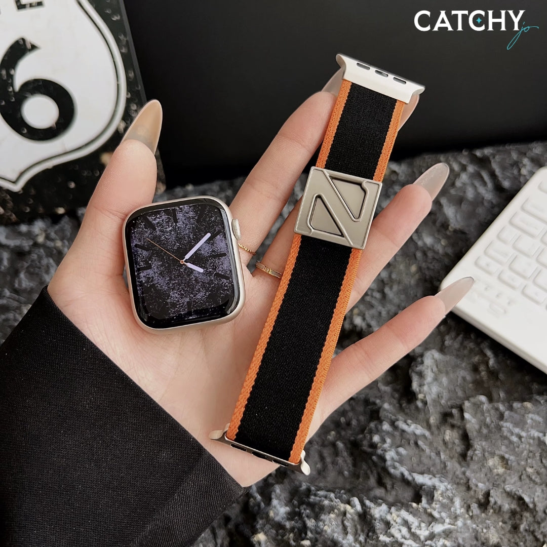 سوار رياضي مرن من النايلون قابل للتعديل لـ Apple Watch
