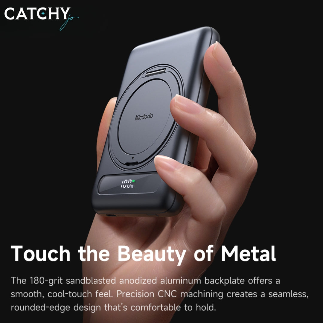 MCDODO 836 Magnetic Power Bank With Screen Slim Metal (5000mAh)