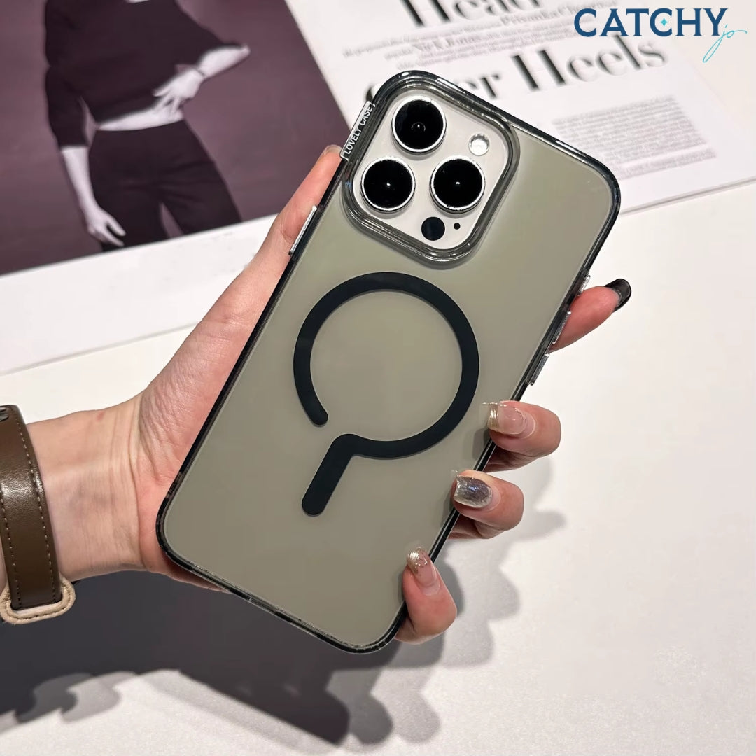 غطاء iPhone مغناطيسي صلب من PC بلون كريستال