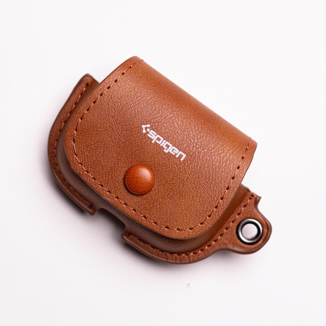 Spigen حافظة جلدية لسماعات AirPods