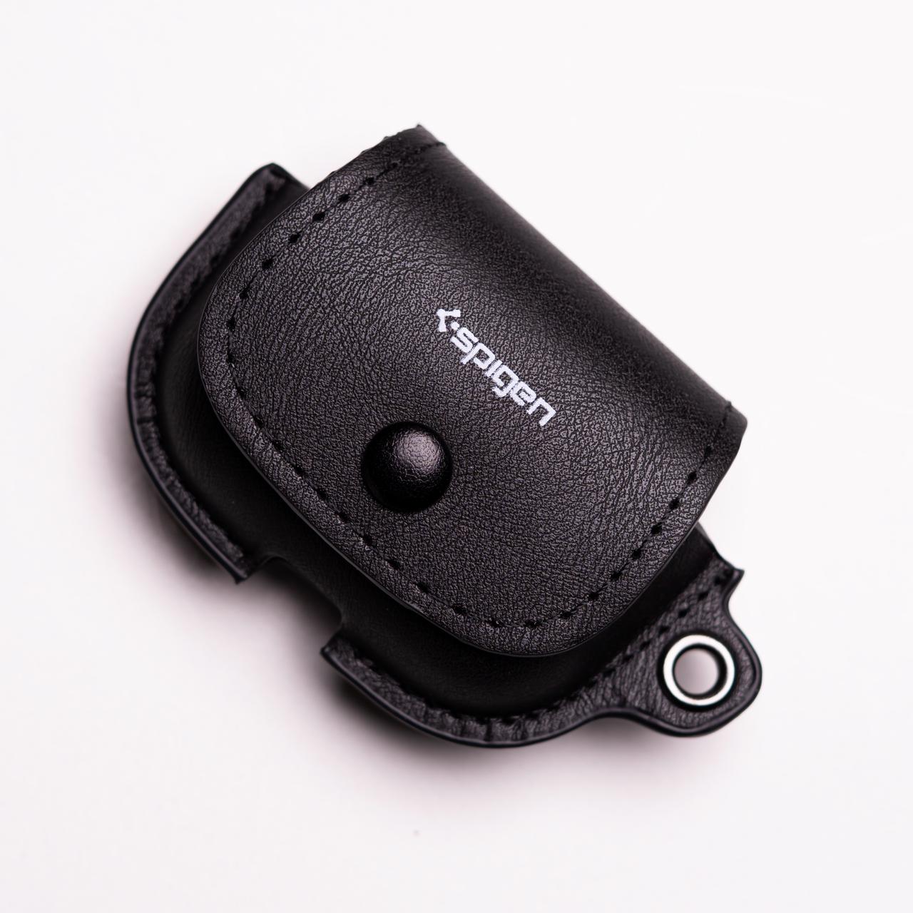 Spigen حافظة جلدية لسماعات AirPods